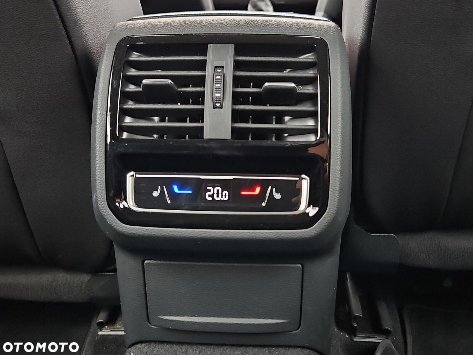 Volkswagen Arteon 2.0 TDI Elegance DSG - 23