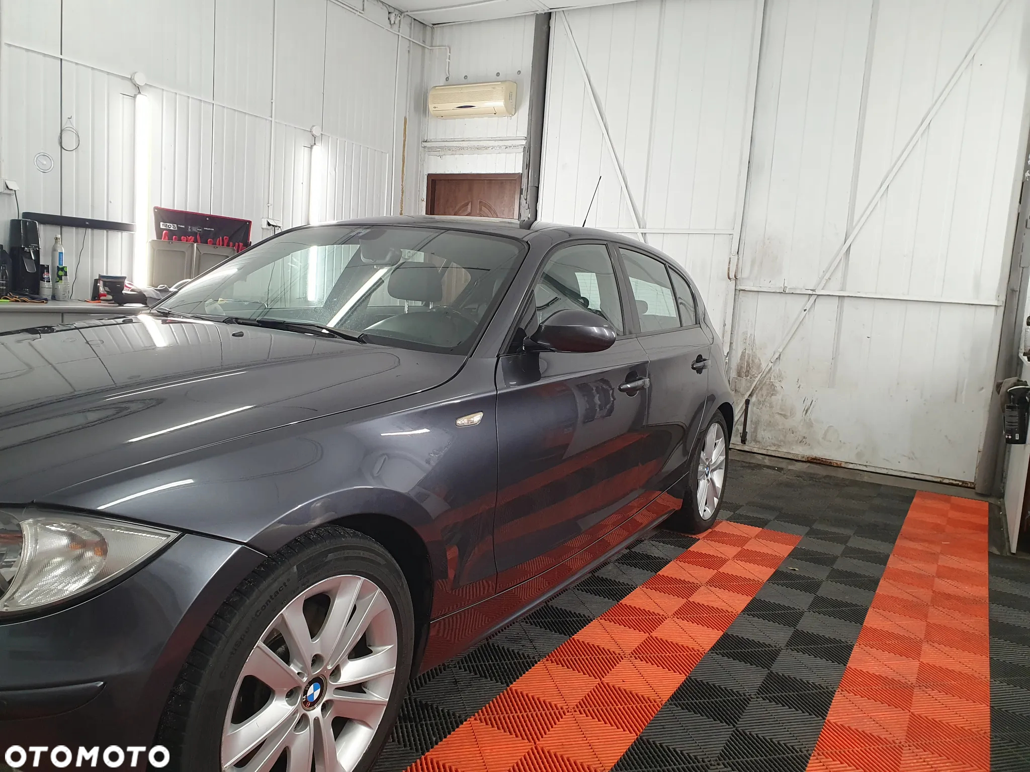 BMW Seria 1 130i - 4