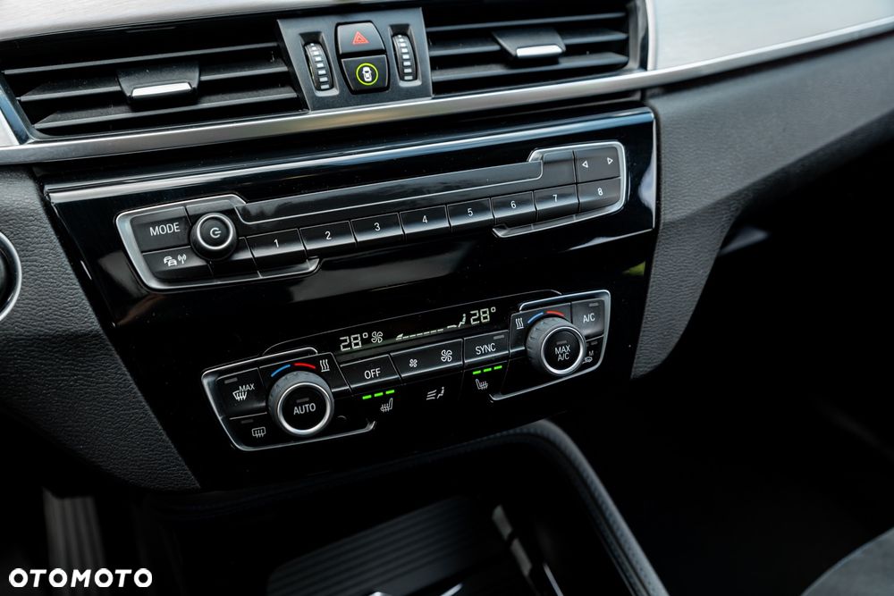 BMW X1 xDrive20i M Sport - 7