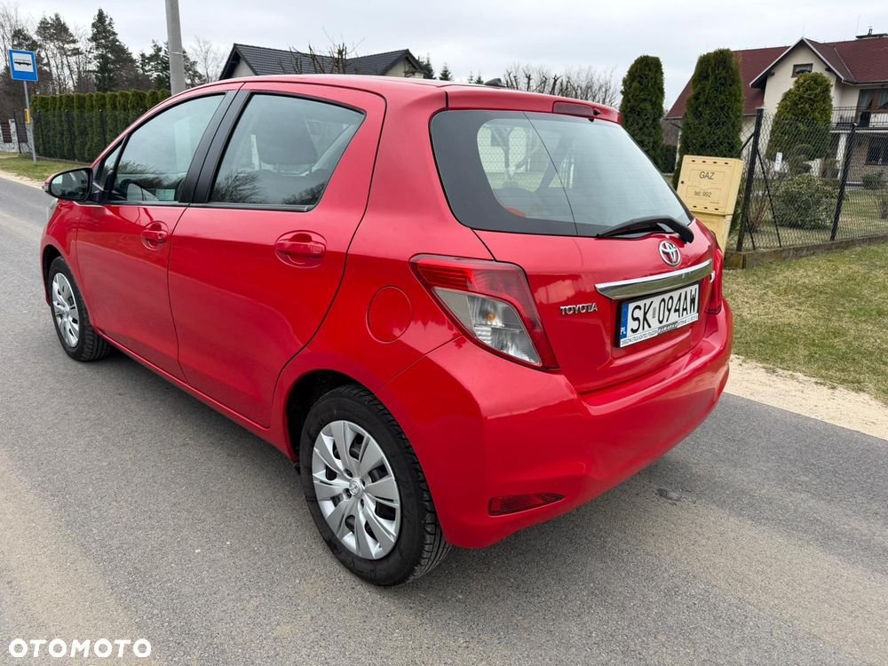 Toyota Yaris 1.33 Terra - 4