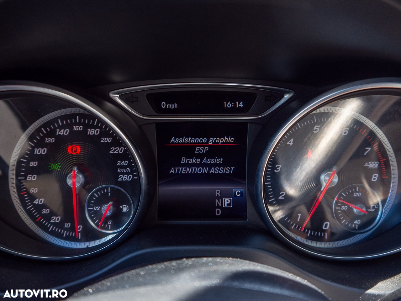 Mercedes-Benz CLA 180 7G-DCT AMG Line - 30