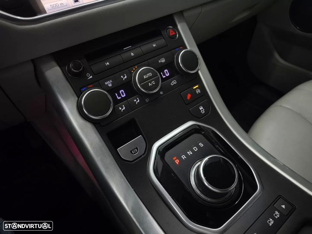 Land Rover Range Rover Evoque - 39