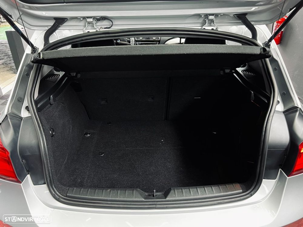 BMW 116 d EfficientDynamics - 8