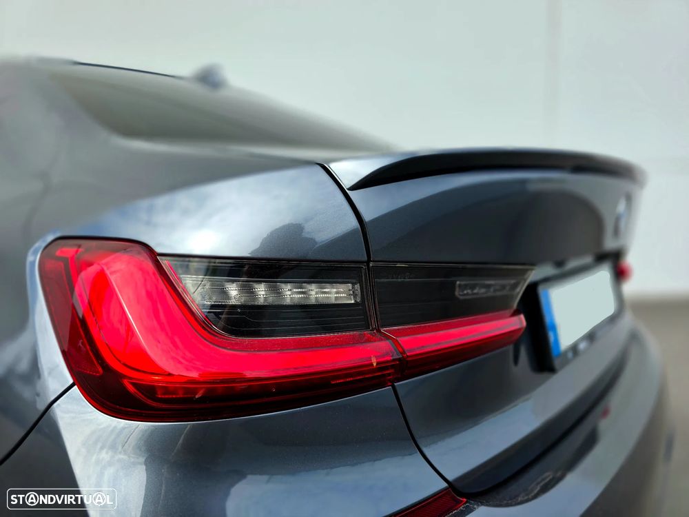 BMW 330 e Pack M Auto - 9
