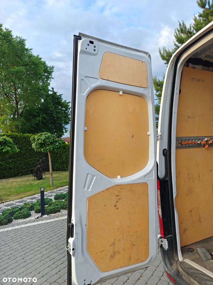 Mercedes-Benz sprinter - 17