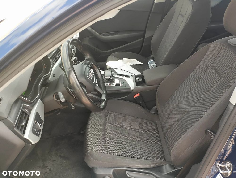 Audi A4 Avant - 30