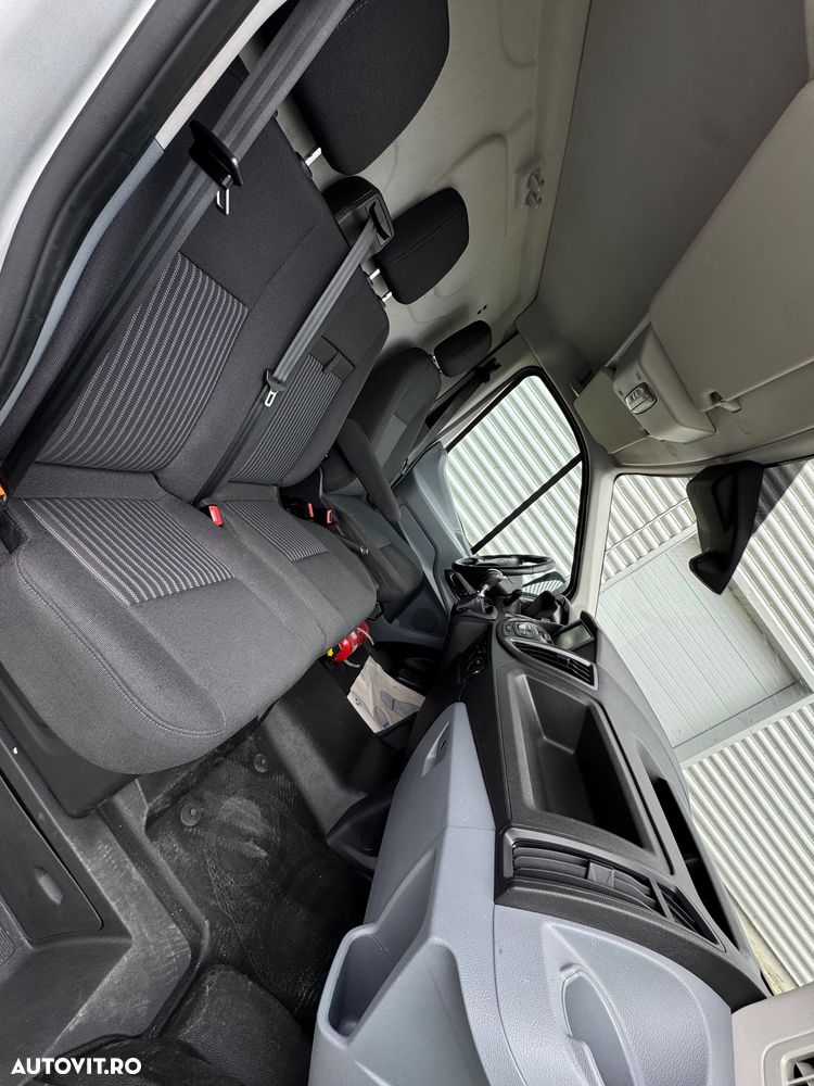 Ford Transit - 4