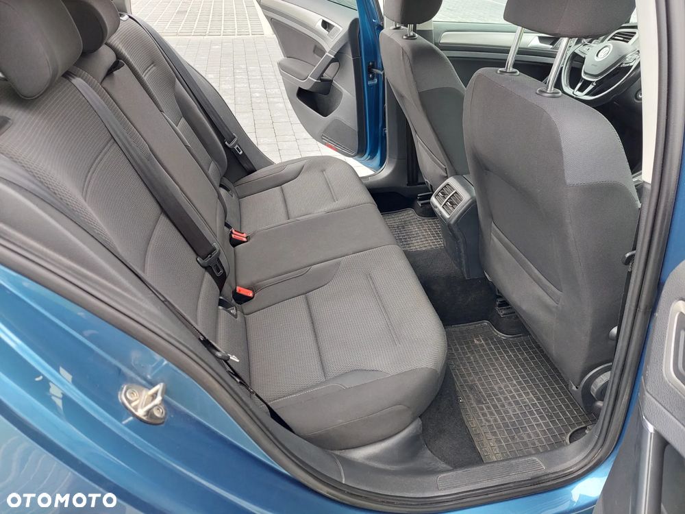 Volkswagen Golf 1.4 TSI BMT Comfortline - 13