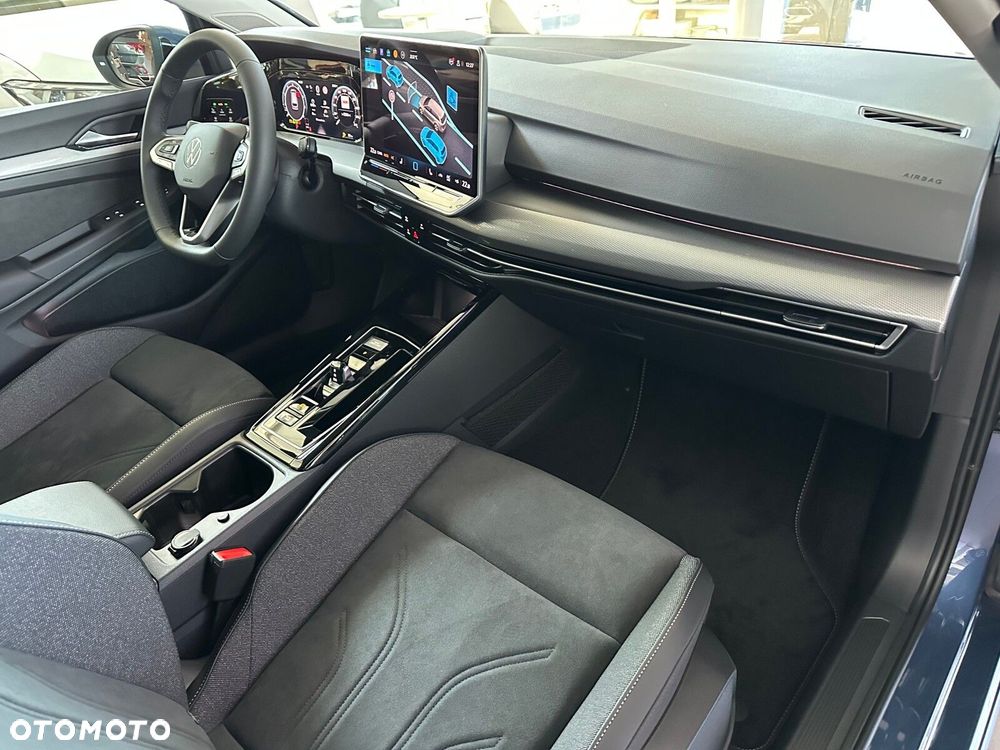 Volkswagen Golf - 18