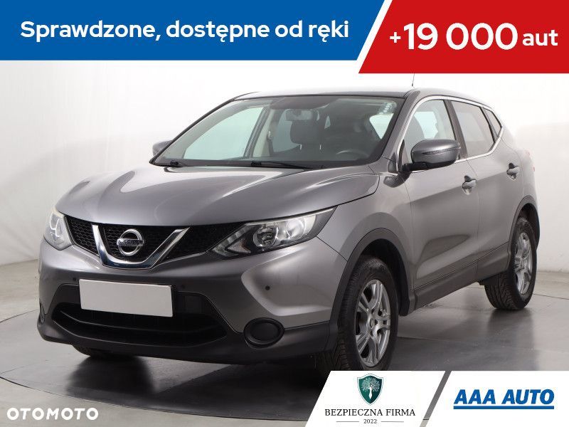 Nissan Qashqai - 1