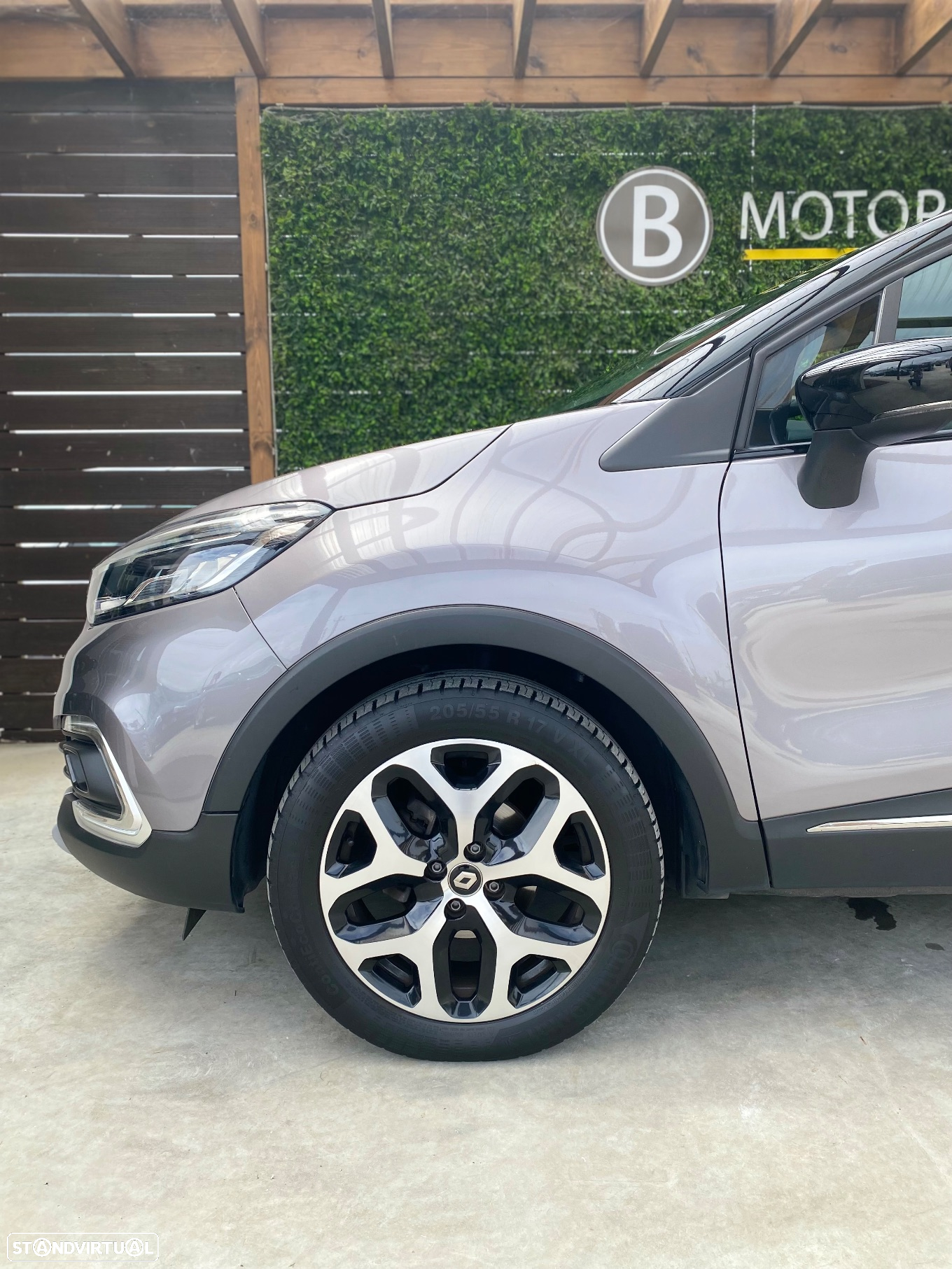 Renault Captur 1.0 TCe Exclusive - 17
