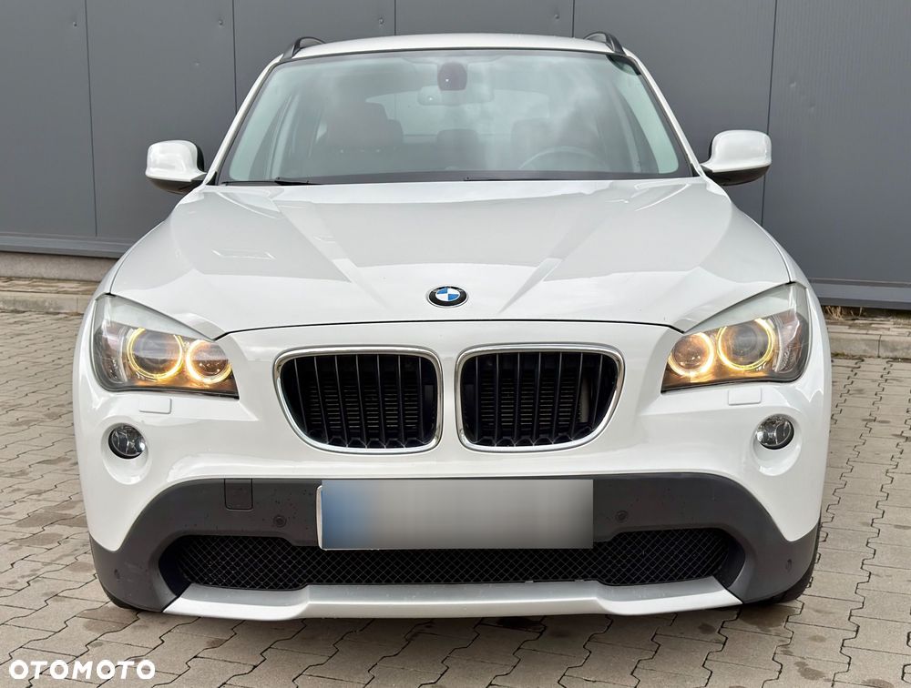 BMW X1 xDrive18d Sport Line - 2