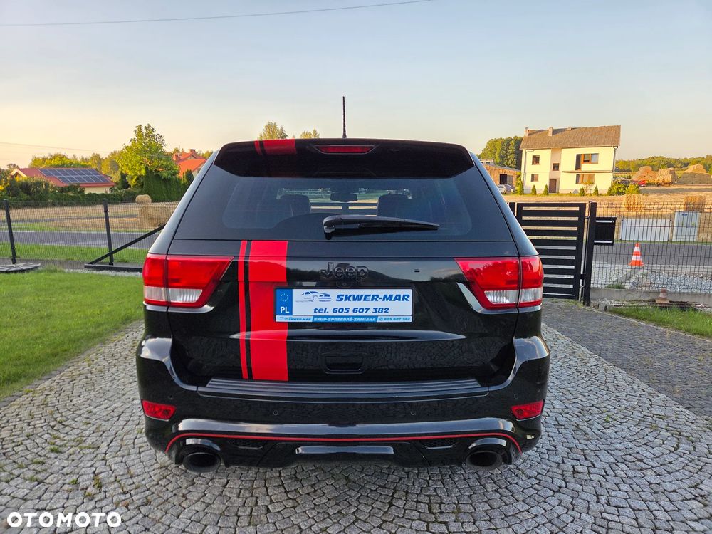 Jeep Grand Cherokee 6.4 V8 SRT8 - 8