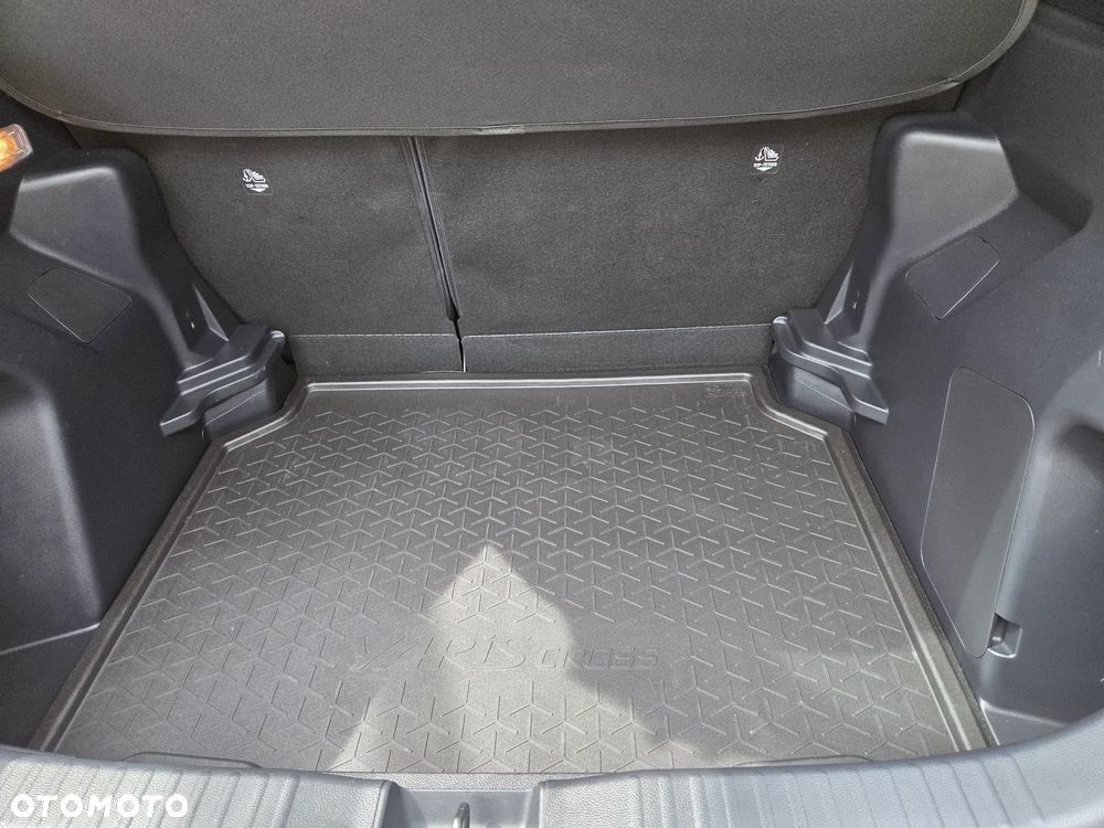 Toyota Yaris Cross Hybrid 1.5 Comfort AWD - 14