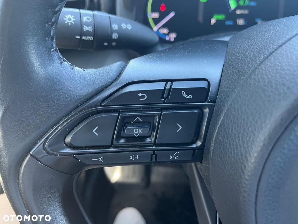 Toyota Yaris Cross Hybrid 1.5 Adventure - 8