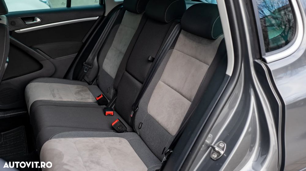 Volkswagen Tiguan 2.0 TDI DPF 4Motion DSG Sport & Style - 6