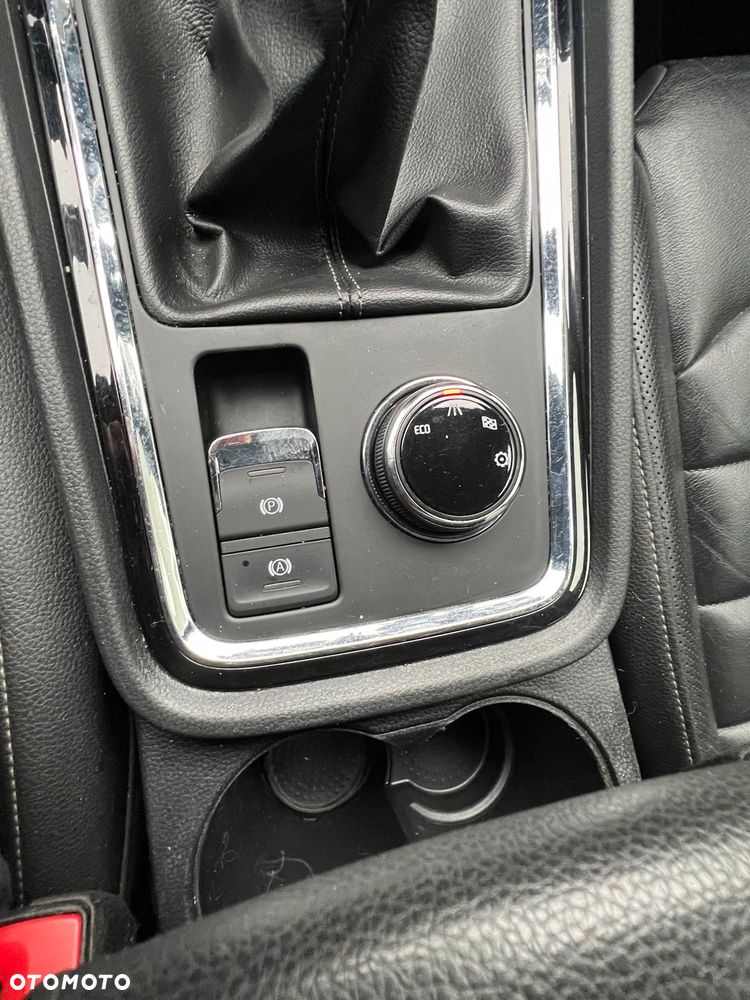 Seat Ateca 1.4 ECO TSI XCELLENCE - 38