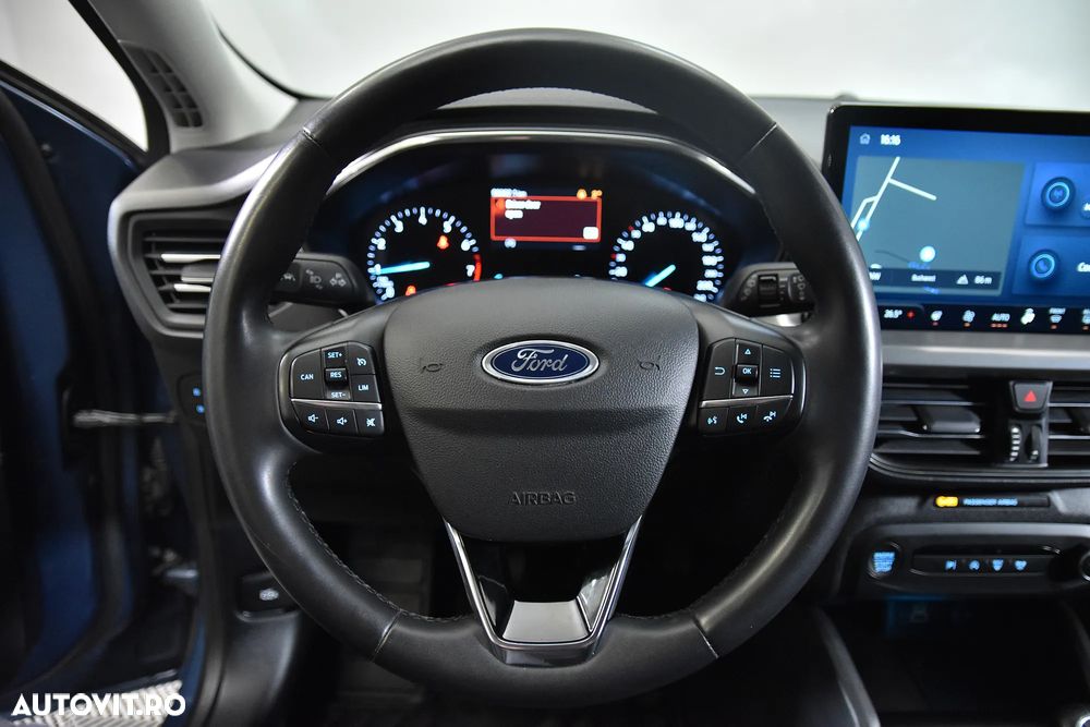 Ford Focus - 17