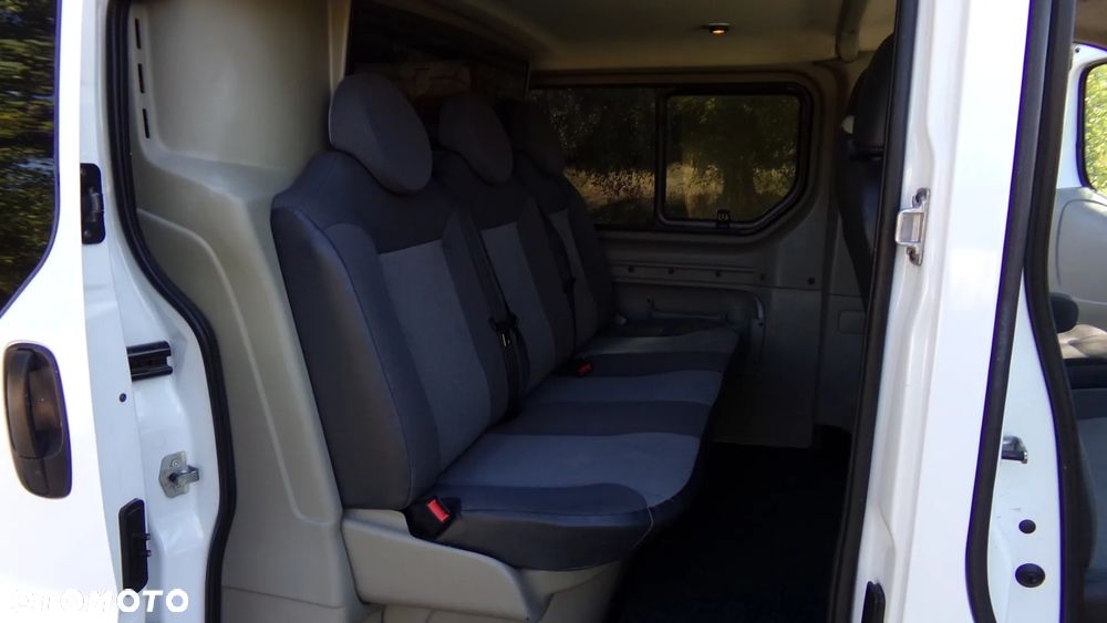 Renault TRAFIC 2.0 115KM * TECHLINE * LONG * BRYGADÓWKA 6 OSÓB * WZOROWY STAN ! - 23
