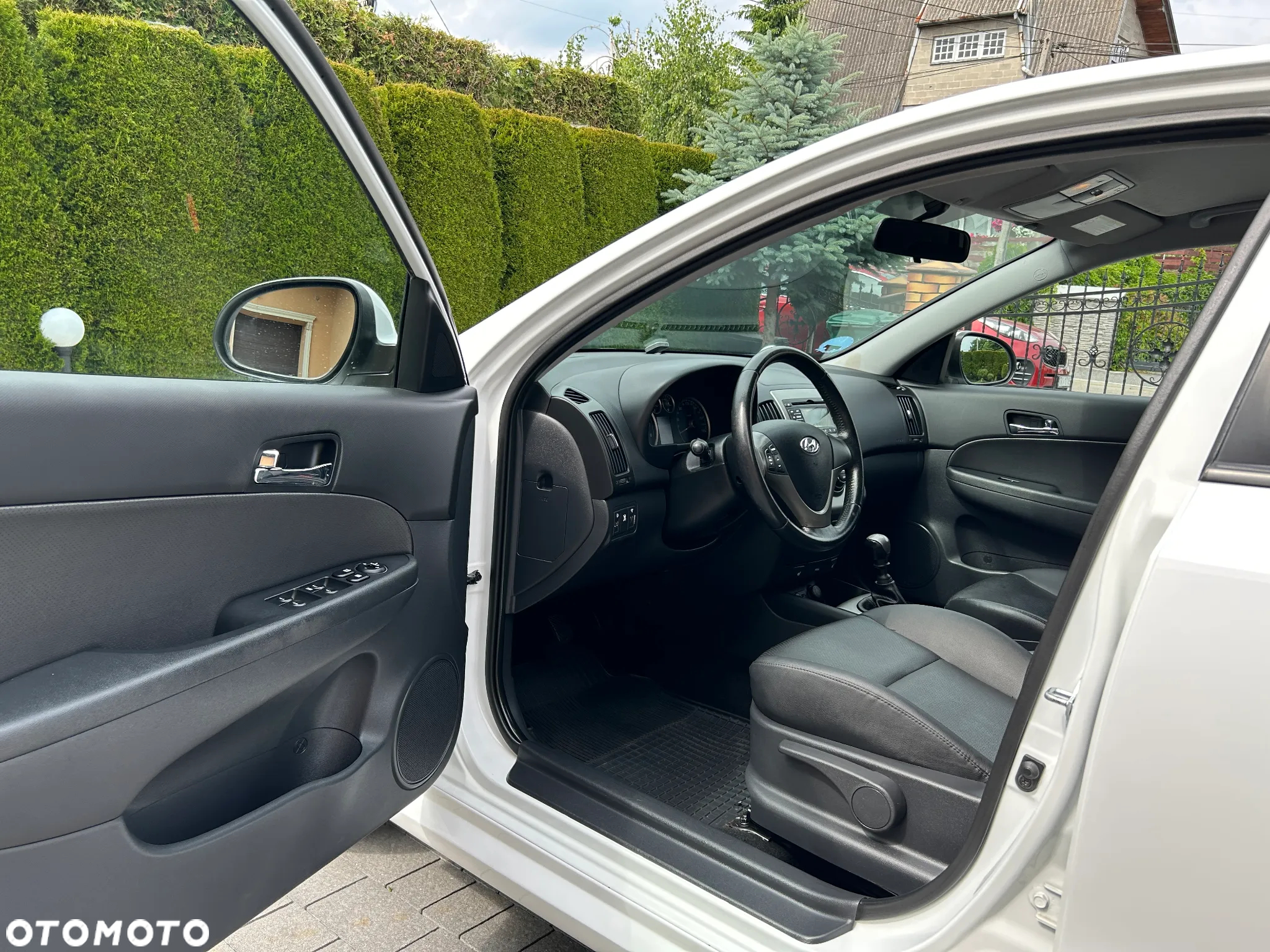 Hyundai i30 1.6 Premium - 12