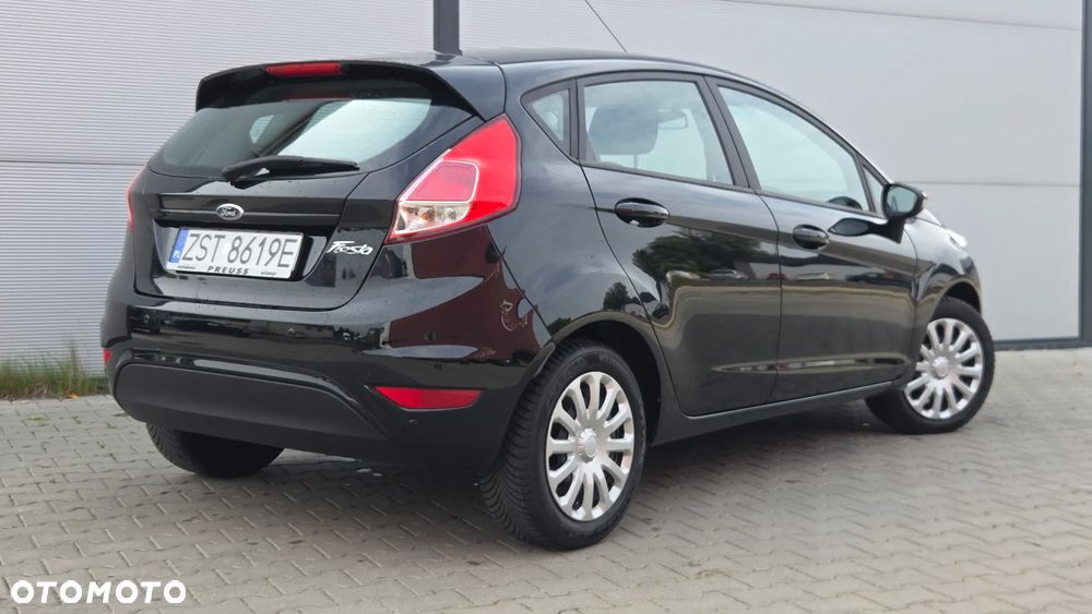 Ford Fiesta 1.25 Champions Edition - 14