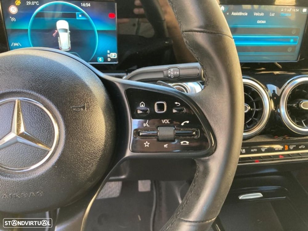 Mercedes-Benz GLB 220 d 8G-DCT Progressive - 15