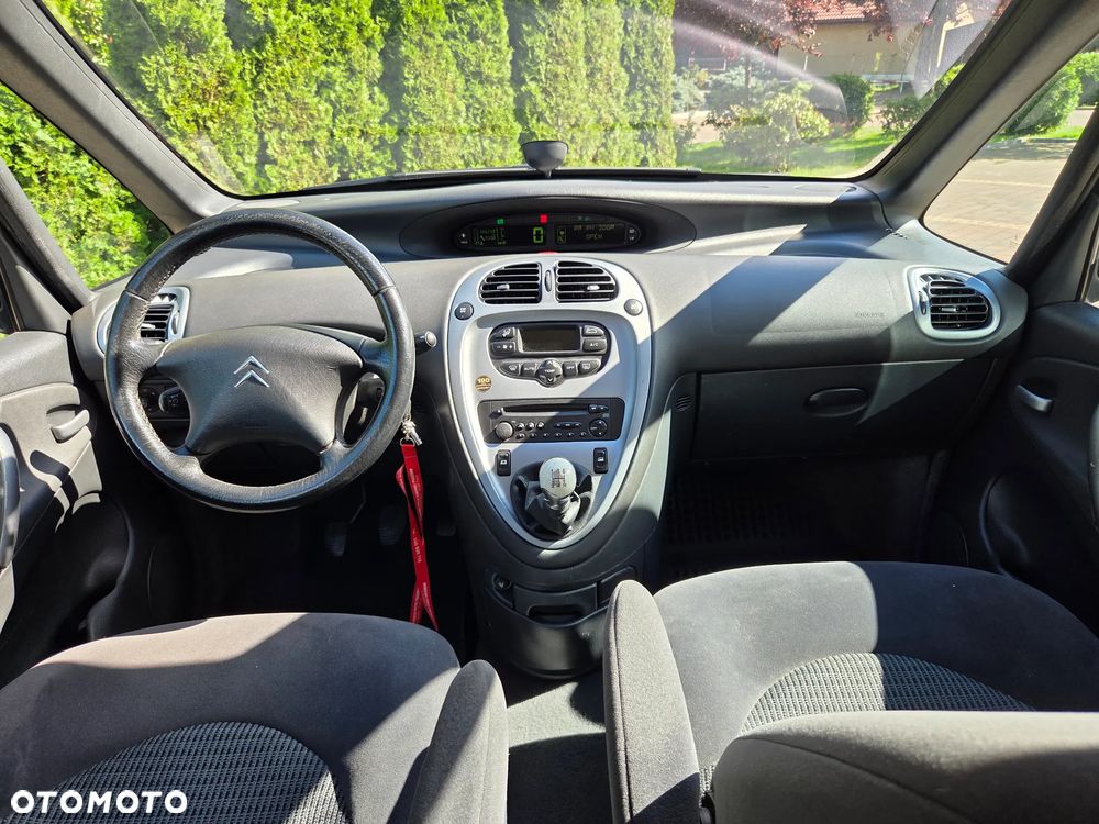 Citroën Xsara Picasso 1.6 HDI Exclusive - 19