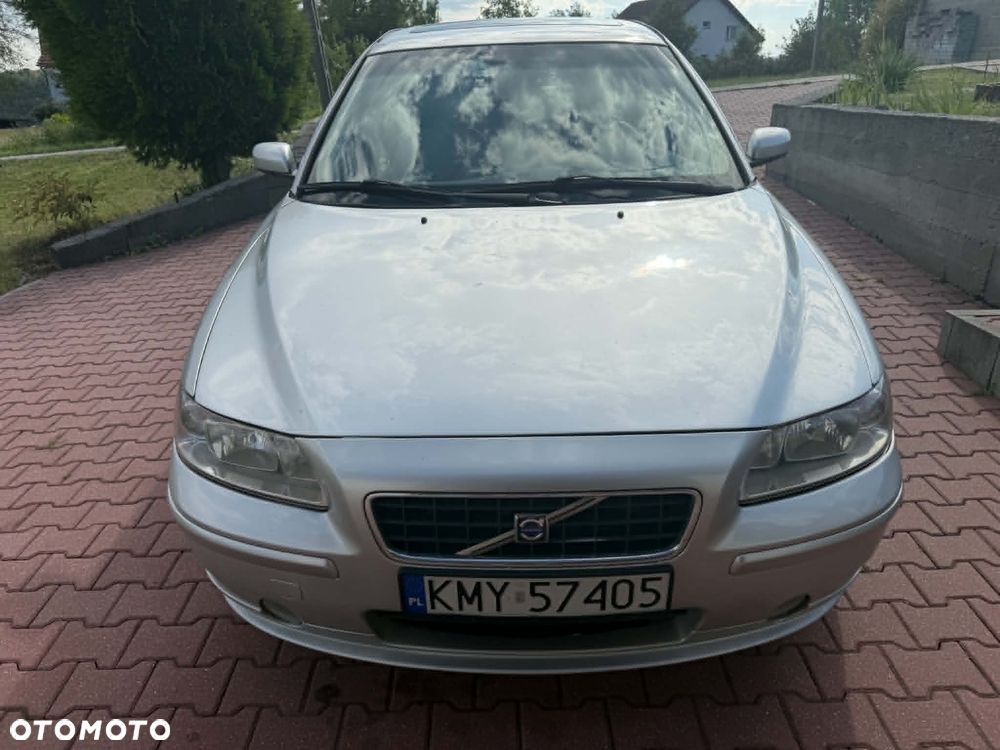 Volvo S60 2.5T Rubin - 1