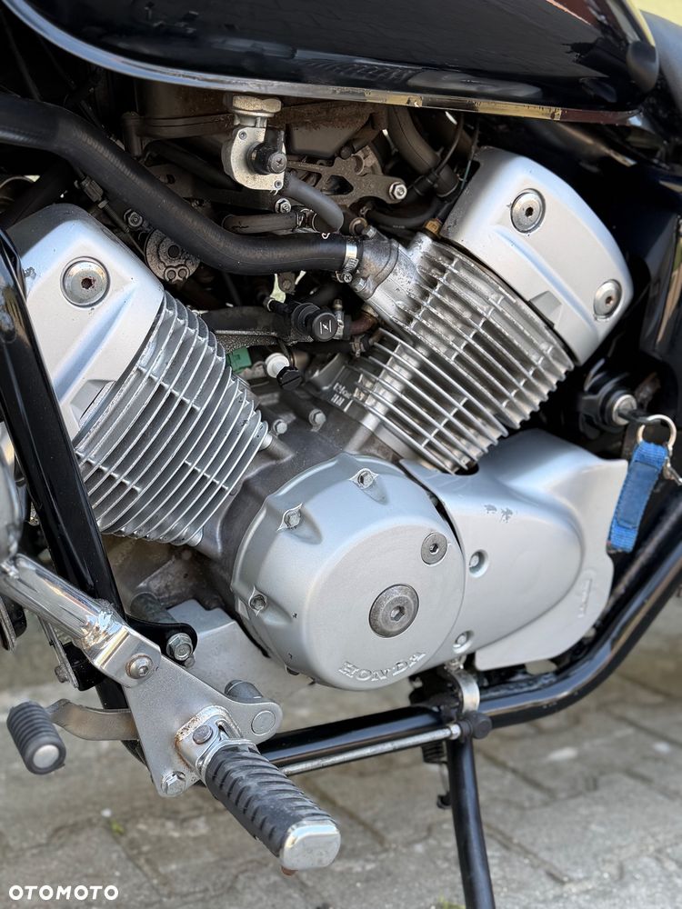 Honda Shadow - 33