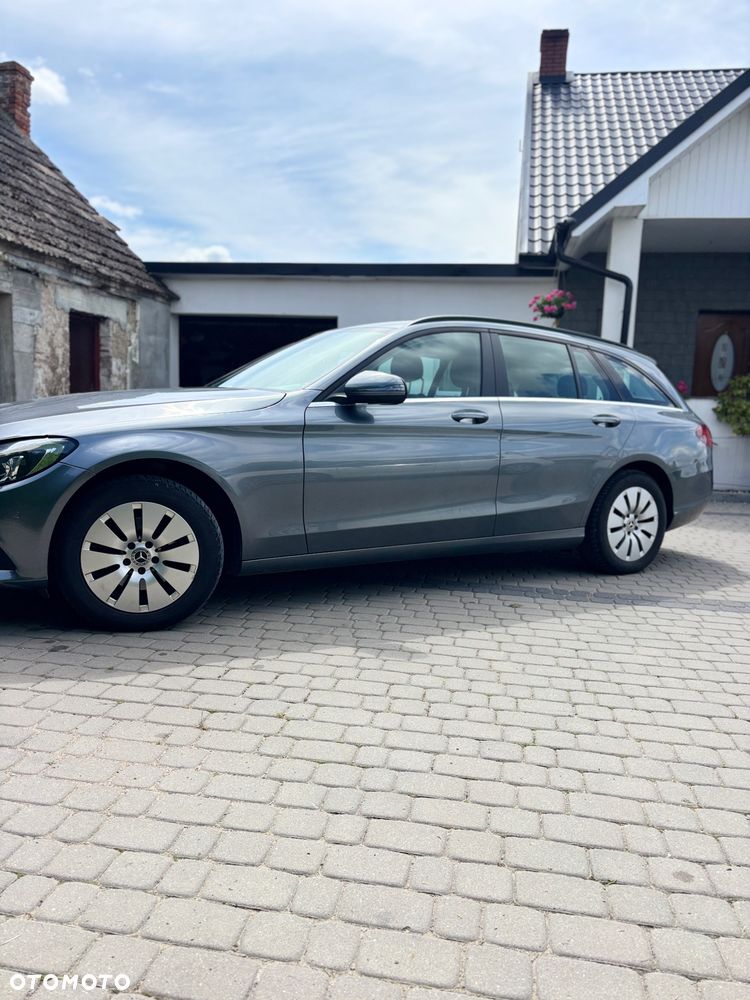 Mercedes-Benz Klasa C 220 d 4Matic 9G-TRONIC Avantgarde - 8