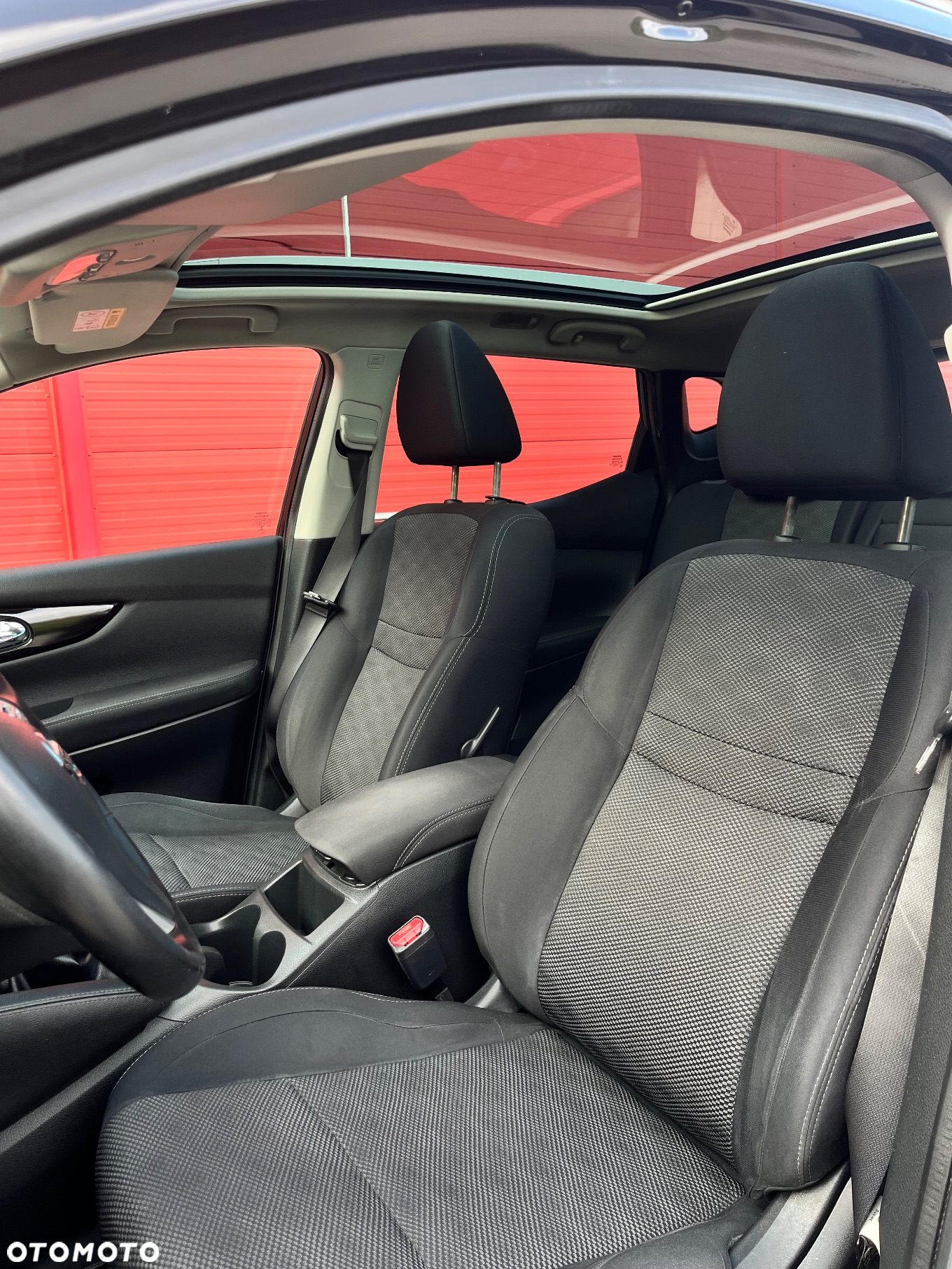 Nissan Qashqai 1.6 DIG-T N-Connecta - 9