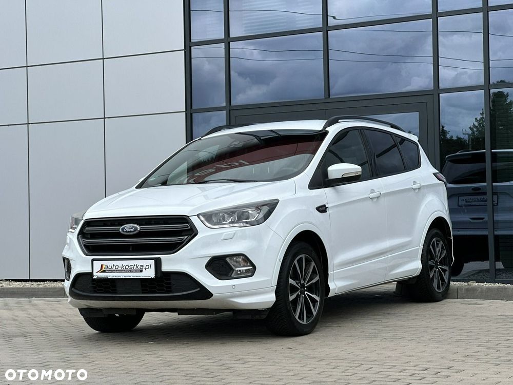 Ford Kuga 1.5 EcoBoost 2x4 ST-Line - 4