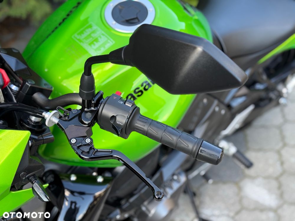 Kawasaki Z - 28