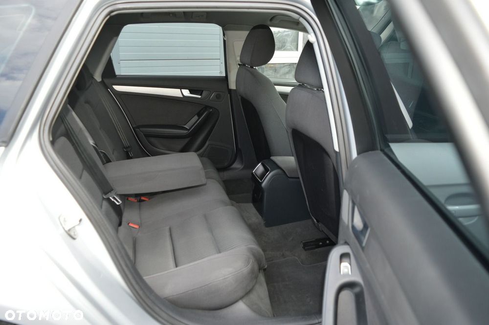 Audi A4 Avant 2.0 TDI - 26