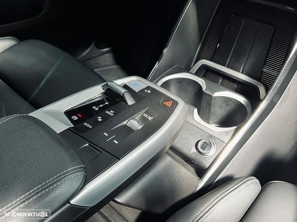 BMW iX1 xDrive30 - 32