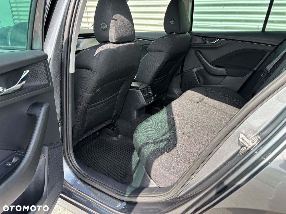 Skoda Kamiq 1.0 TSI Ambition - 17