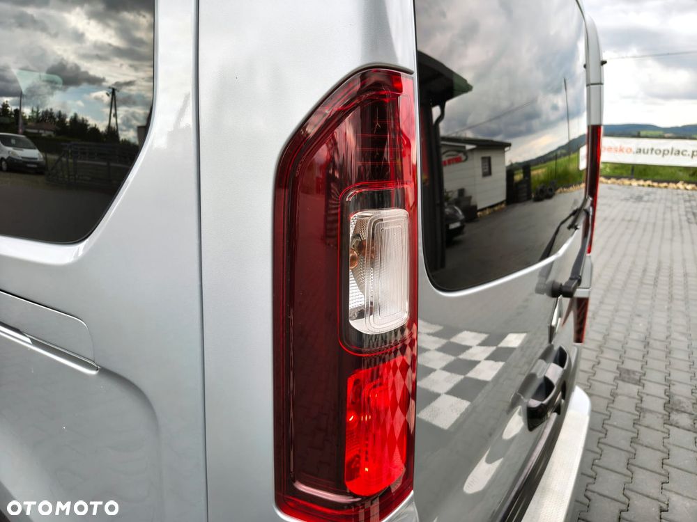 Renault Trafic - 15