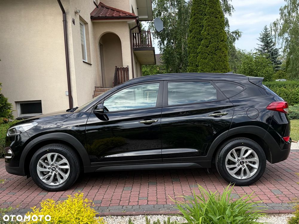 Hyundai Tucson blue 1.7 CRDi 2WD Advantage - 20