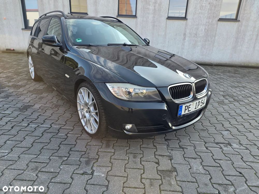 BMW Seria 3 318i Edition Sport - 3