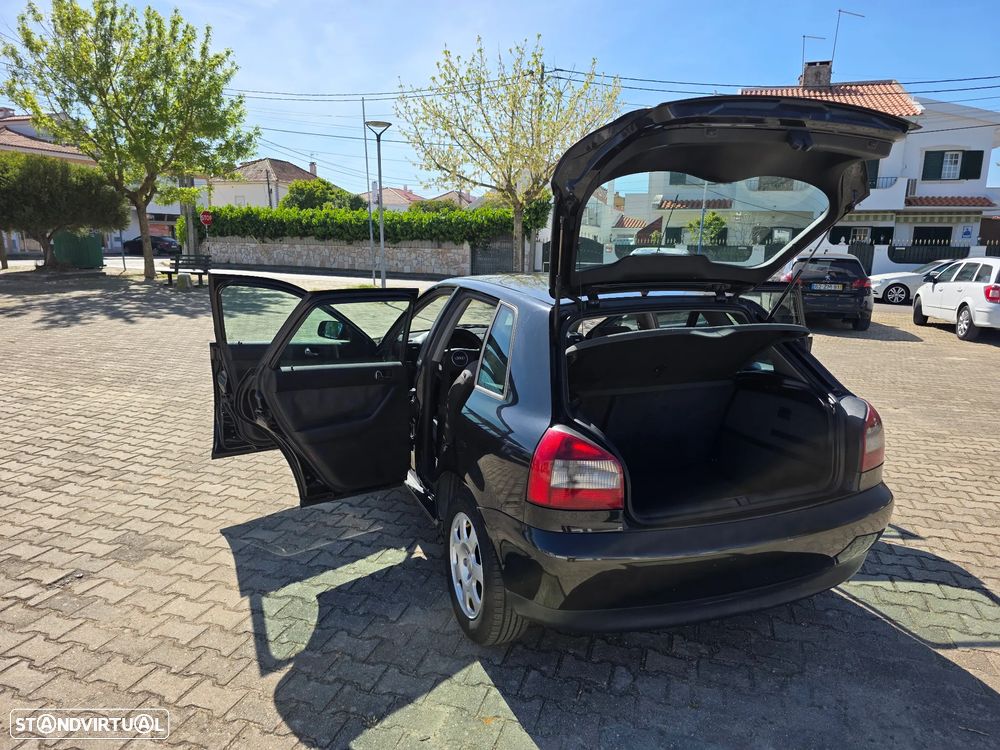 Audi A3 1.9 TDI Attraction - 29