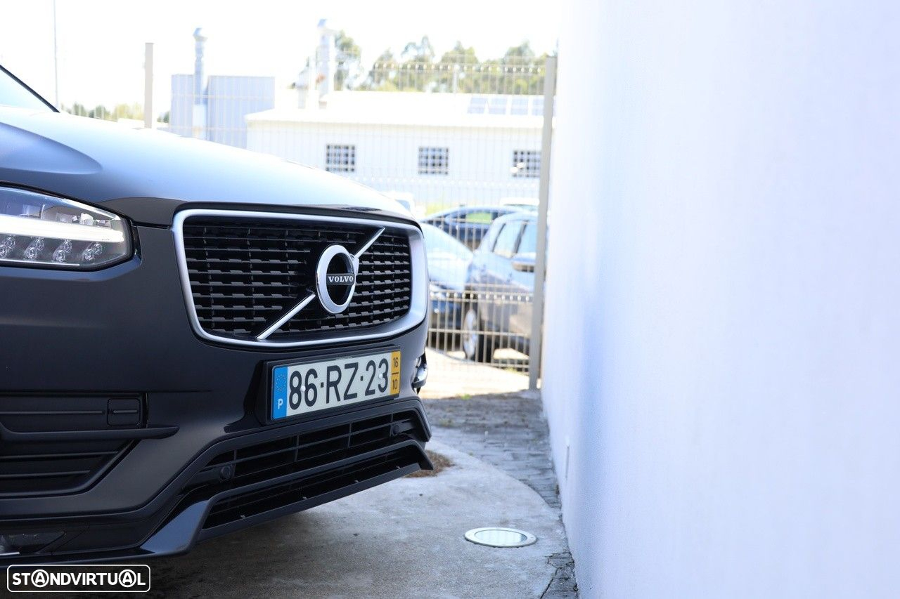 Volvo XC 90 2.0 D4 R-Design - 31