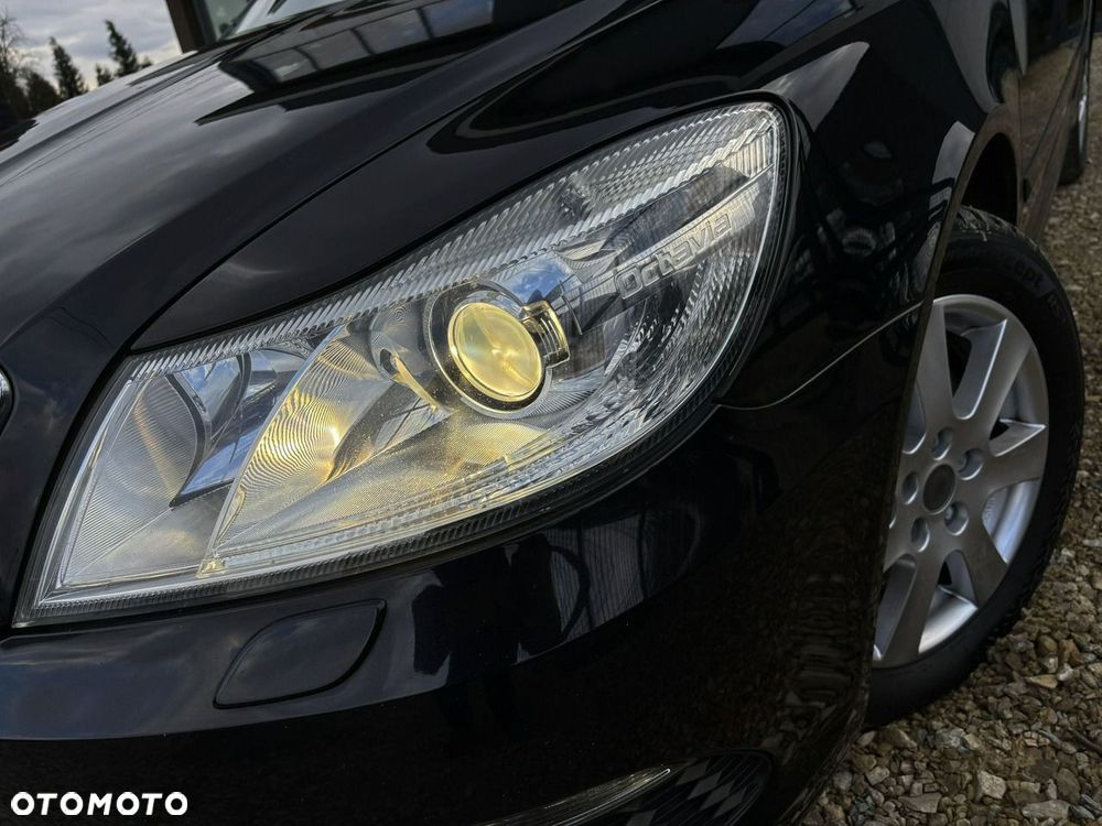 Skoda Octavia 2.0 TDI RS DSG - 14