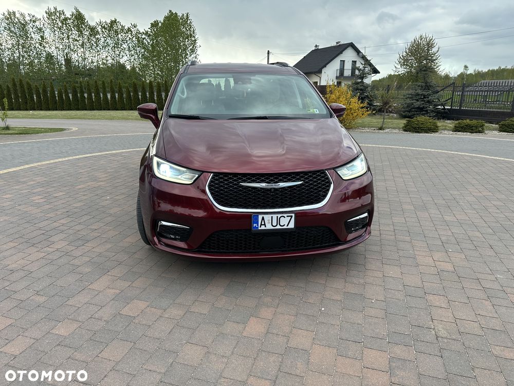 Chrysler Pacifica - 21