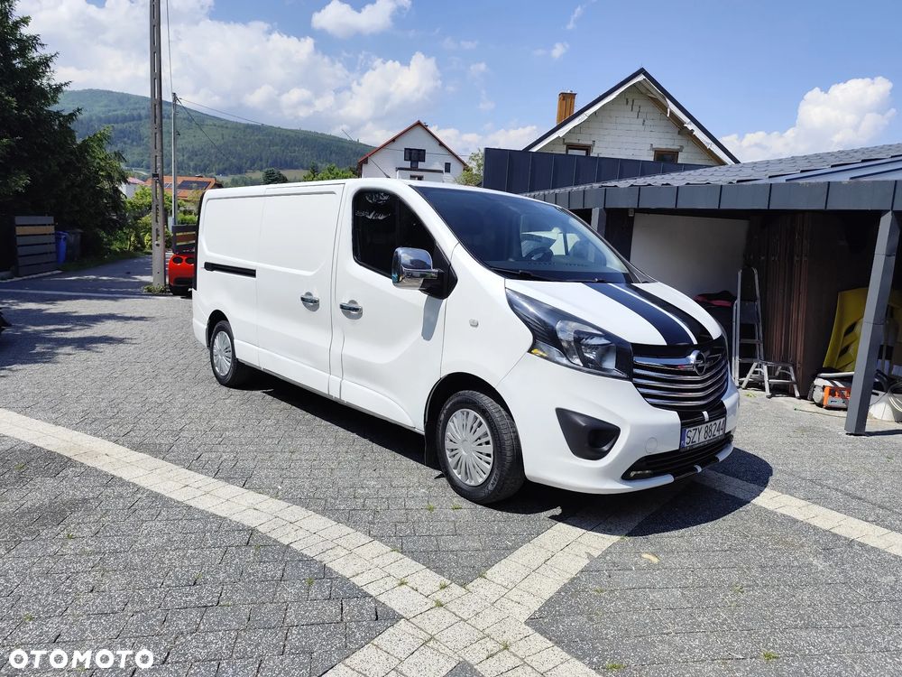 Opel Vivaro L2H1 2,9t Elegance - 4