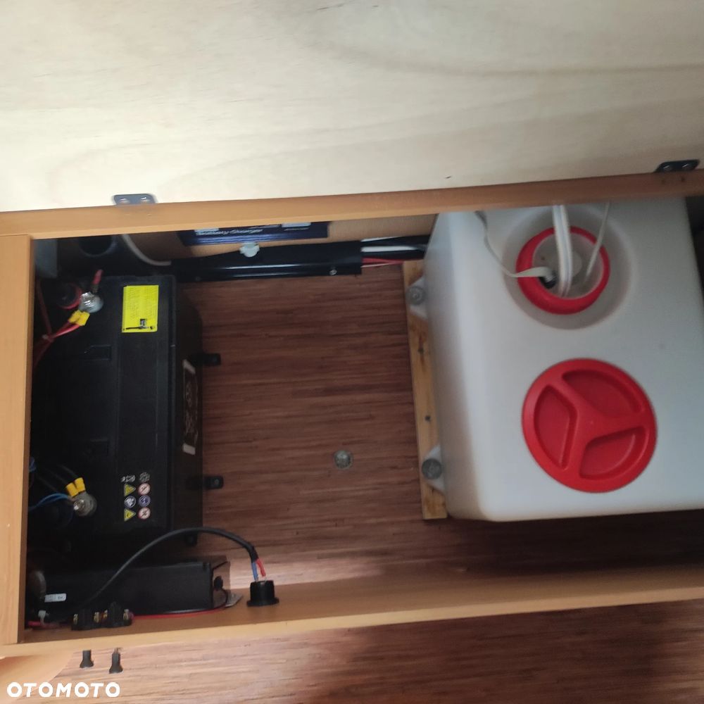 Hobby 460 De Luxe LU - 12