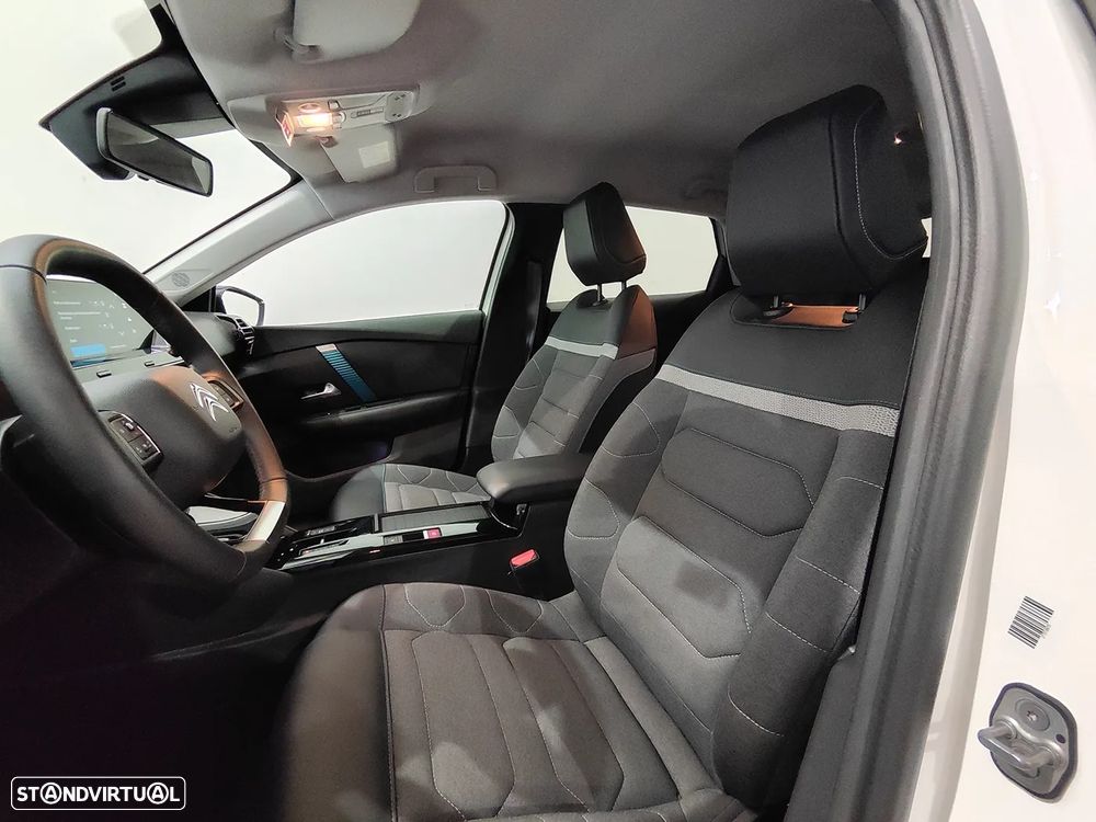 Citroën e-C4 50 kWh Plus - 11