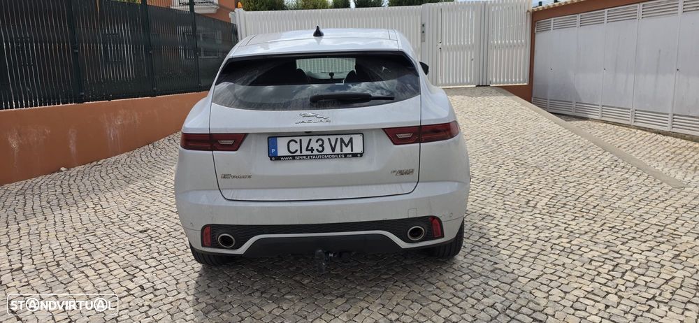 Jaguar E-Pace - 9