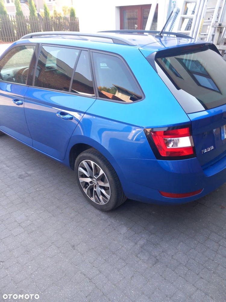 Skoda Fabia - 8