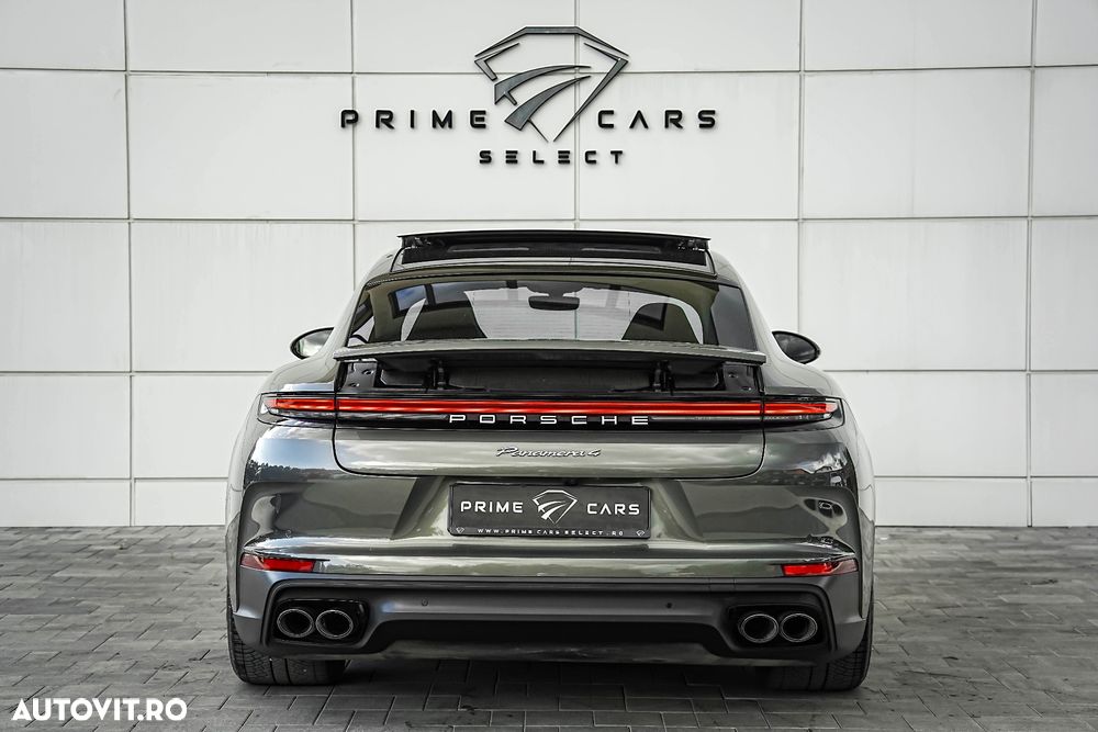 Porsche Panamera 4 E-Hybrid - 33