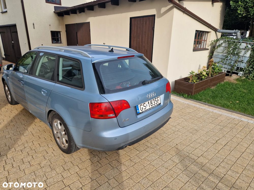 Audi A4 Avant 2.0 TDI DPF - 3